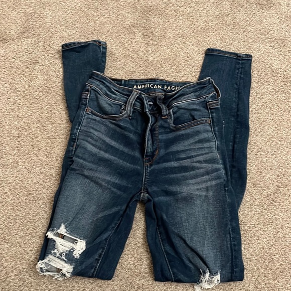 American Eagle Outfitters Denim - America Eagle Jeans, NE(X)T LEVEL STRETCH, Dark Wash, Hi Rise Jegging, Ripped